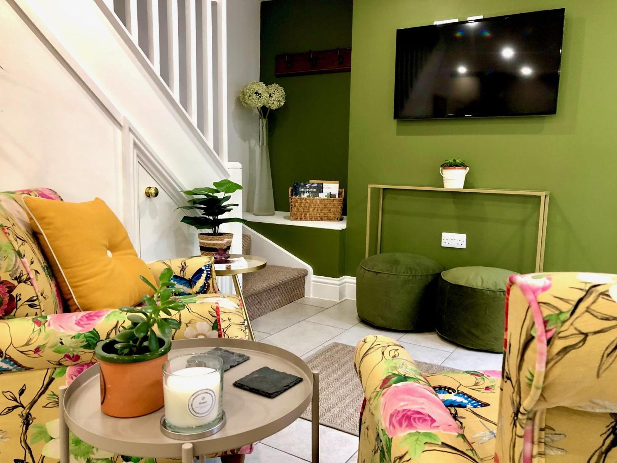Flower Cottage By Ludlow Castle With Onsite Parking 外观 照片