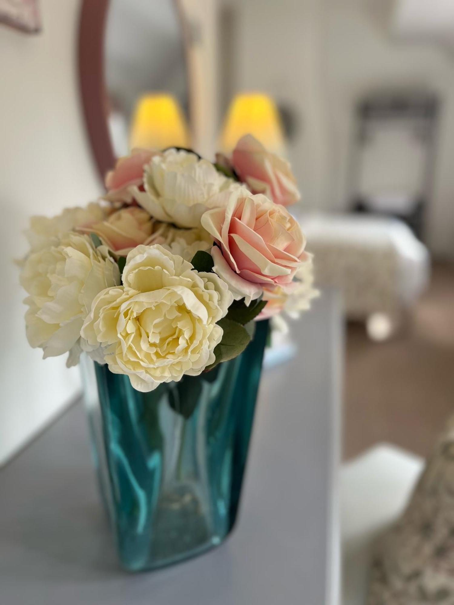 Flower Cottage By Ludlow Castle With Onsite Parking 外观 照片