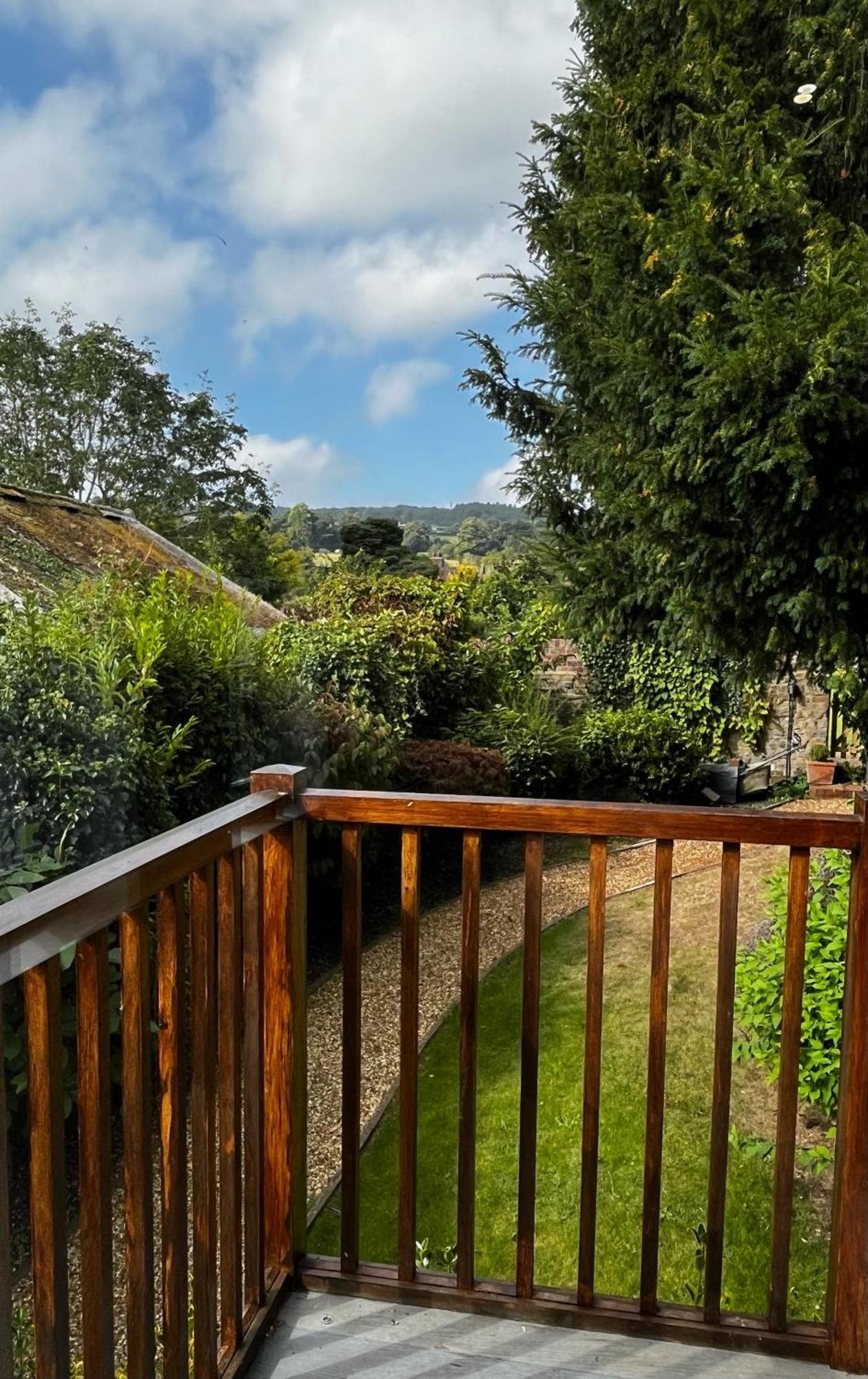 Flower Cottage By Ludlow Castle With Onsite Parking 外观 照片